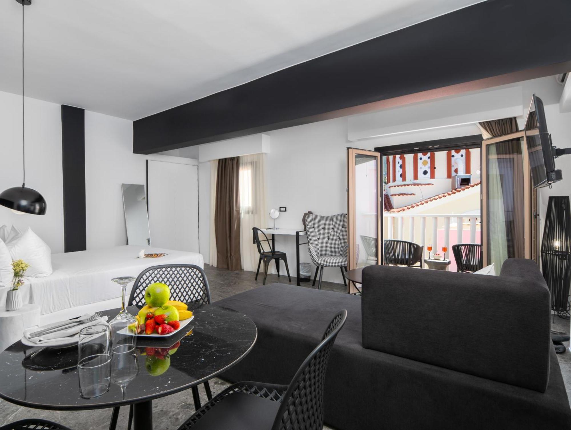 Kalypso Suites Hotel - Adults Only 엘운다 외부 사진